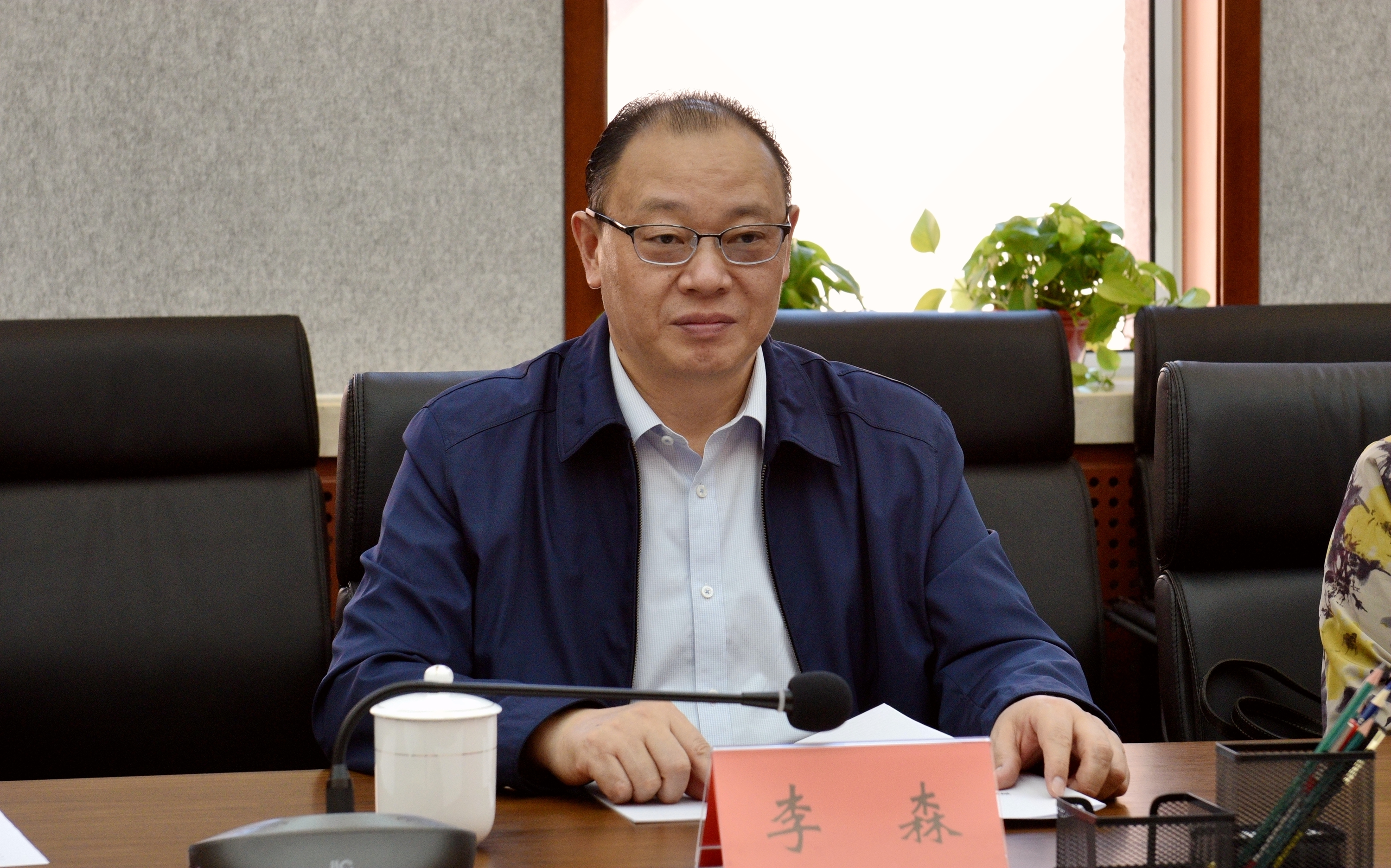 海南师范大学副校长李森一行来我校调研